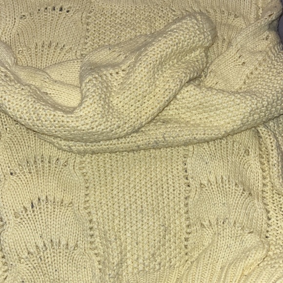 Woven heart sweater, 2nd picture with flash to show the color better (: - Picture 2 of 3